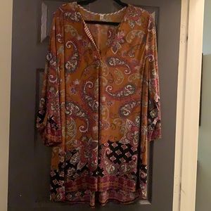 Tunic gold, black, green and red paisley and deco design